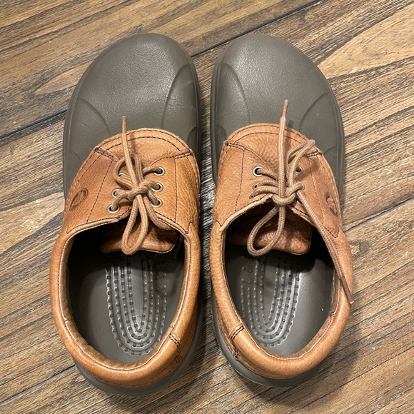 Crocs All Terrain Axle Men’s 12 Brown Leather Duck Boat Lace Clogs Comfy Shoes - Picture 6 of 10